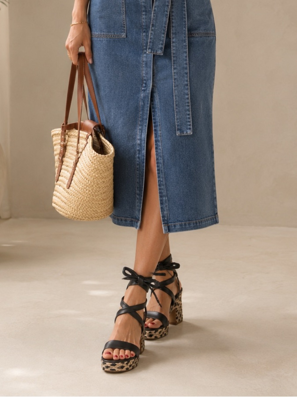 Brand new Vince Camuto espadrille platform sandal Size 7